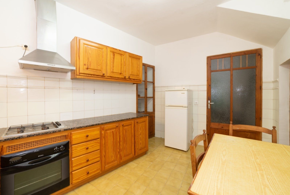 Townhouse for Rent in Ses Salines with Rooftop Terrace