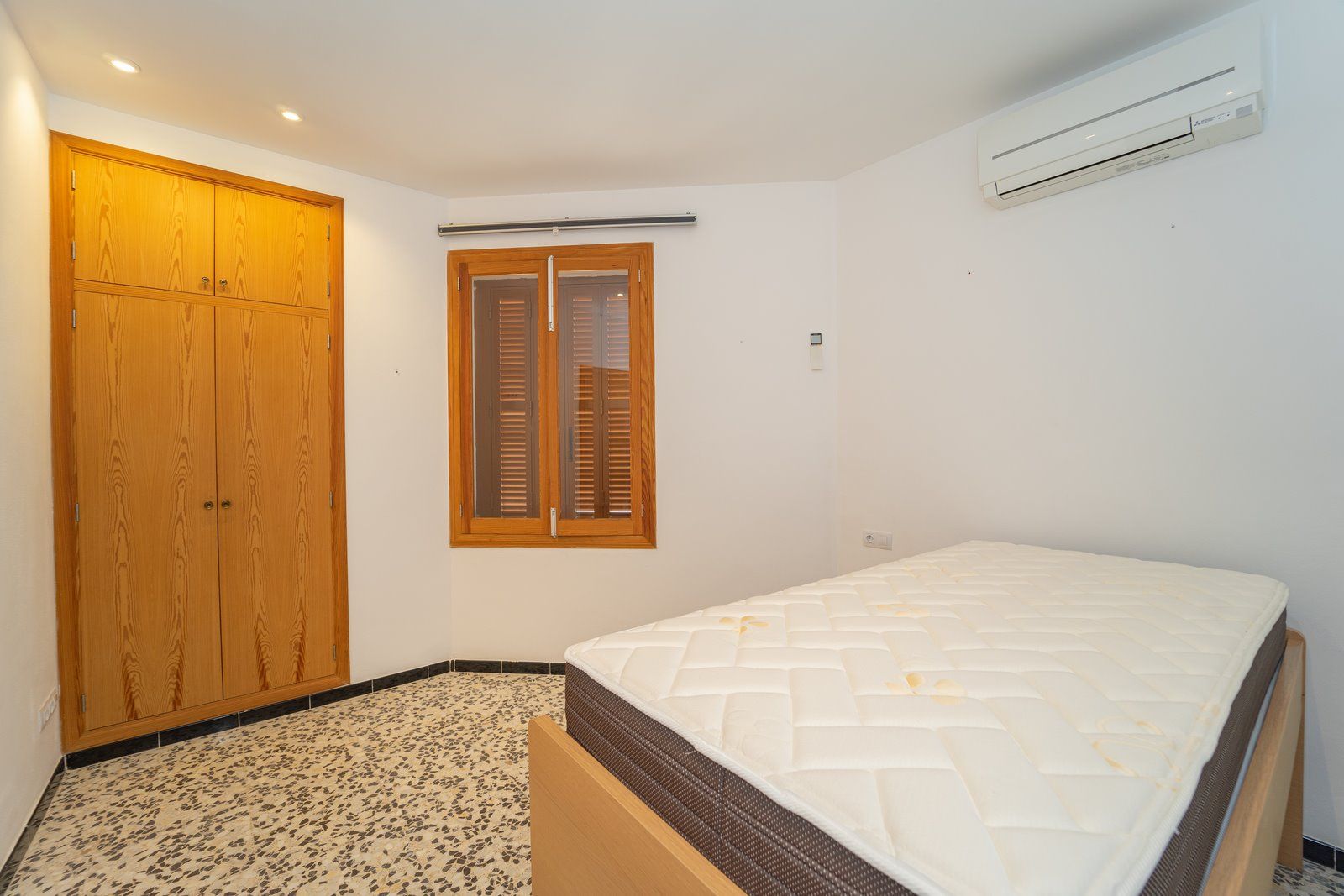 Alquiler casa de pueblo en Campos: planta baja 154 m² con gran patio