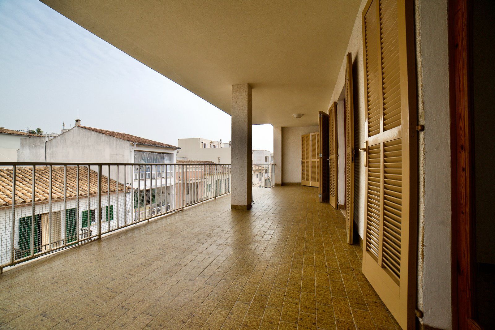 10-2043-Villasyfincasmallorca.jpeg 3-Zimmer-Wohnung mit Terrassen nahe Strand Colonia de Sant Jordi
