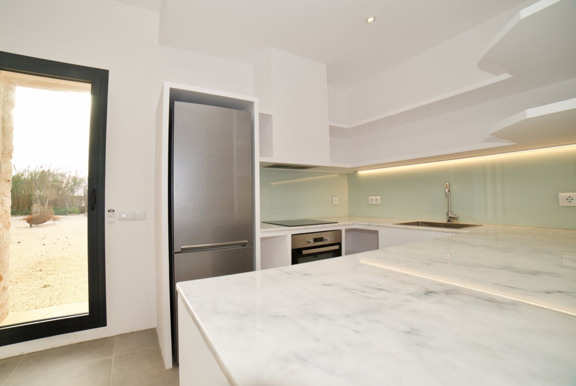 Renovated Townhouse with Garden & Pool in Santanyí