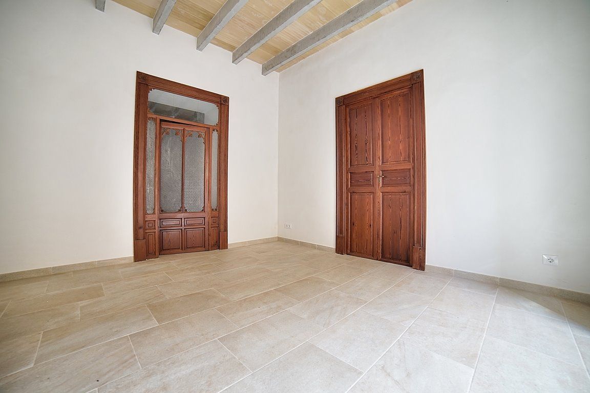 Renovated Village House for Rent with Patio in Ses Salines