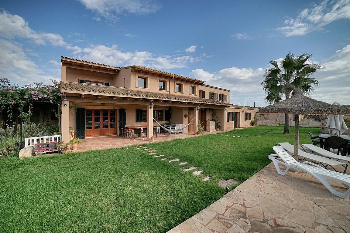 Casa de campo en alquiler con piscina en Ses Salines