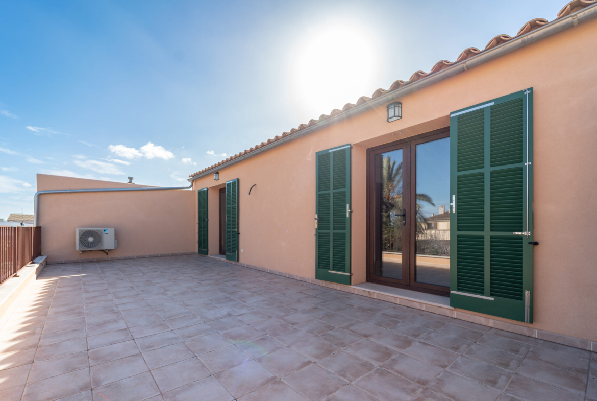 Casa de pueblo en alquiler en Ses Salines con terrazas