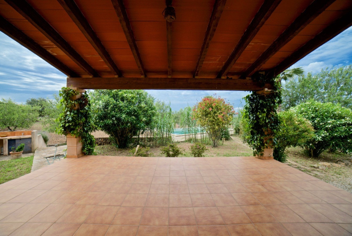 Countryside Villa with Pool & Sea Views in Santanyí