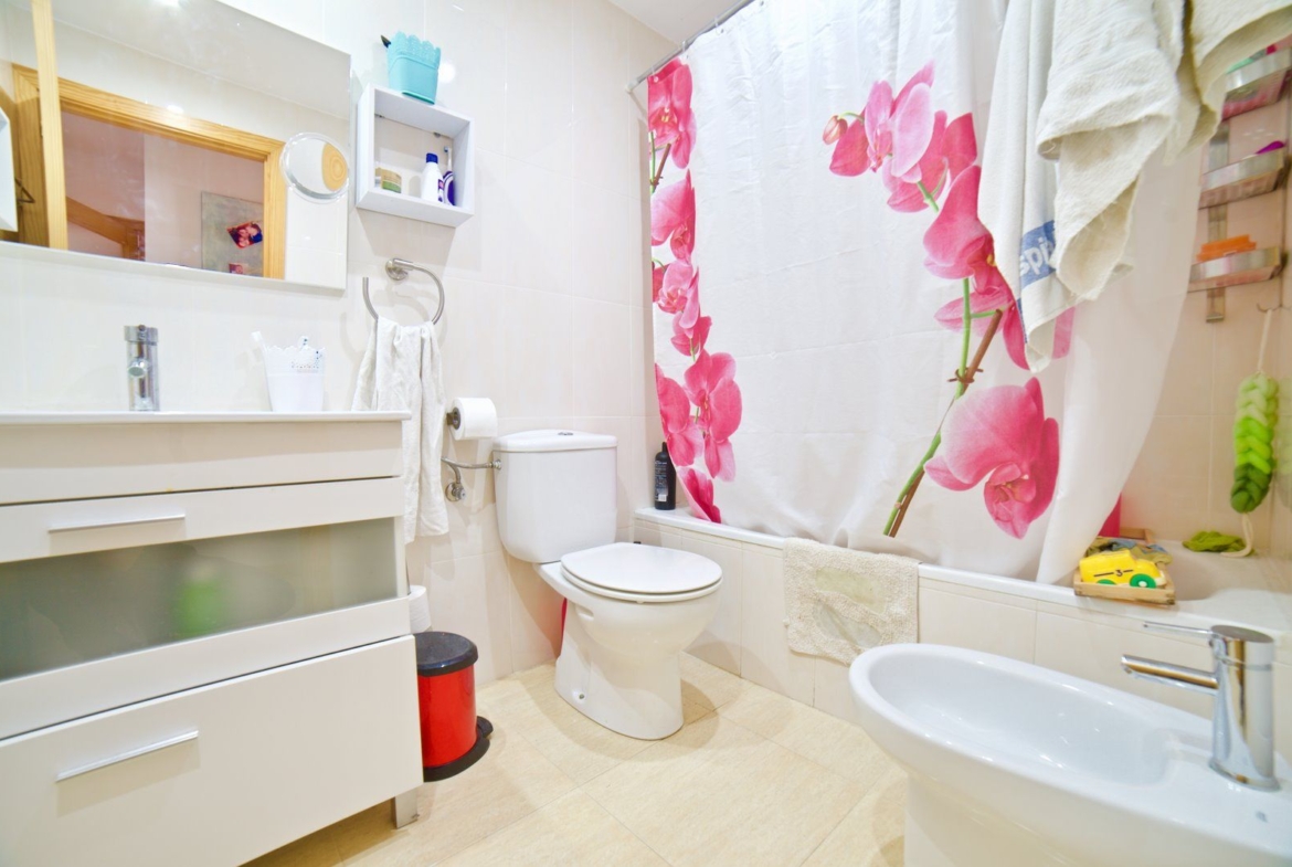Wohnung zum Verkauf in Campos mit Balkon und 2 Stellplätzen