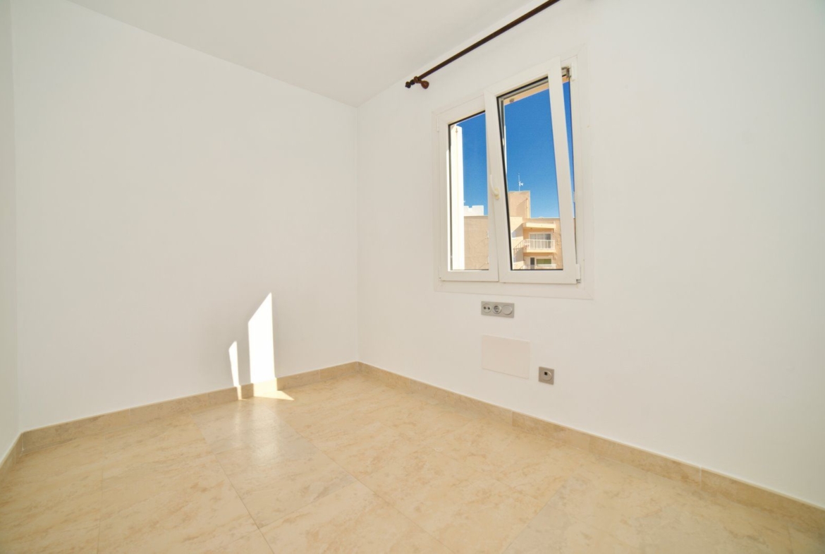 Meerfront-Wohnung mit Meerblick in Colonia de Sant Jordi