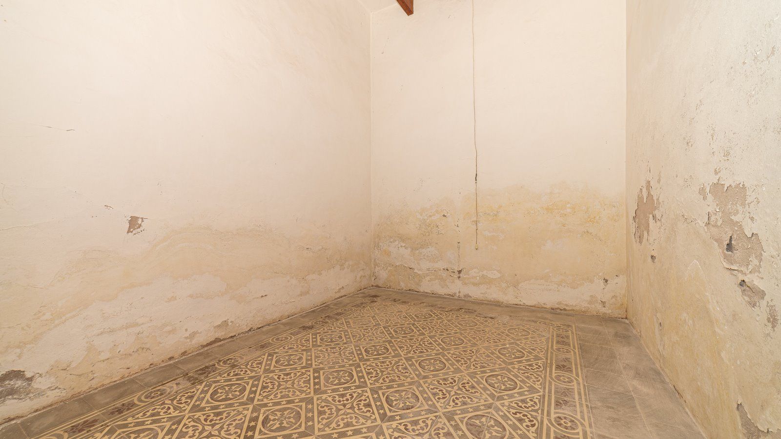 11-1201-Villasyfincasmallorca.jpg Casa de pueblo en Es Llombards con patio y terraza | 278 m²