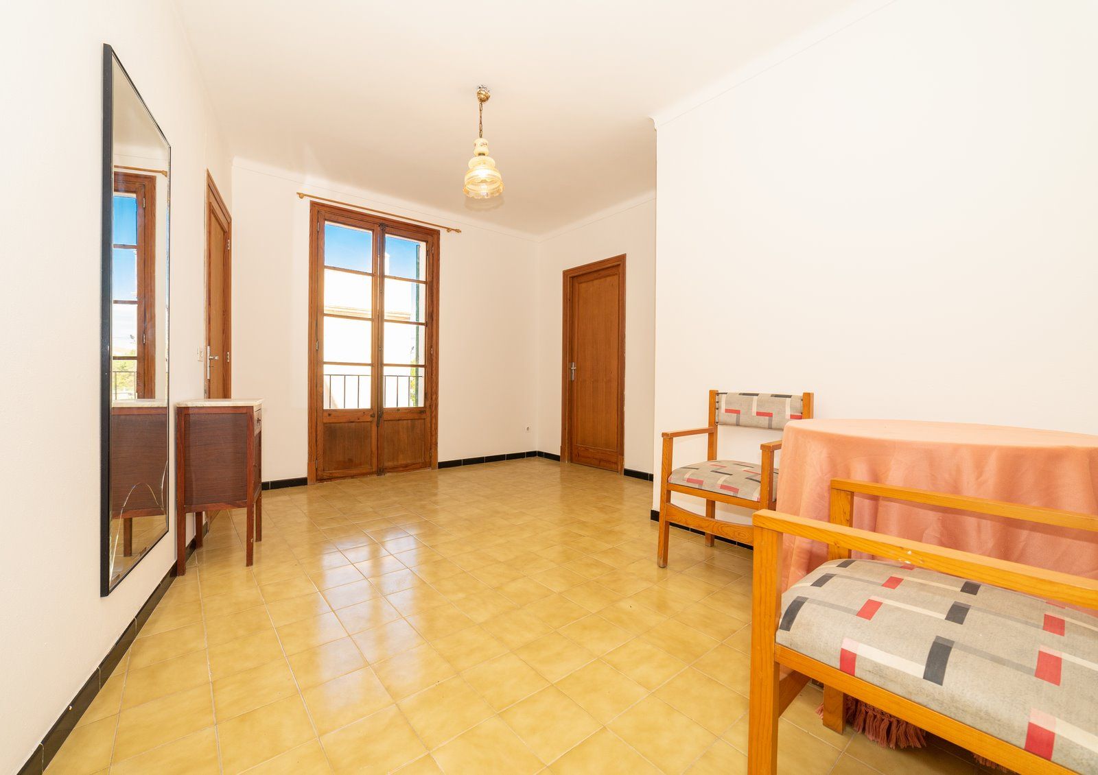 Townhouse for Rent in Ses Salines with Rooftop Terrace