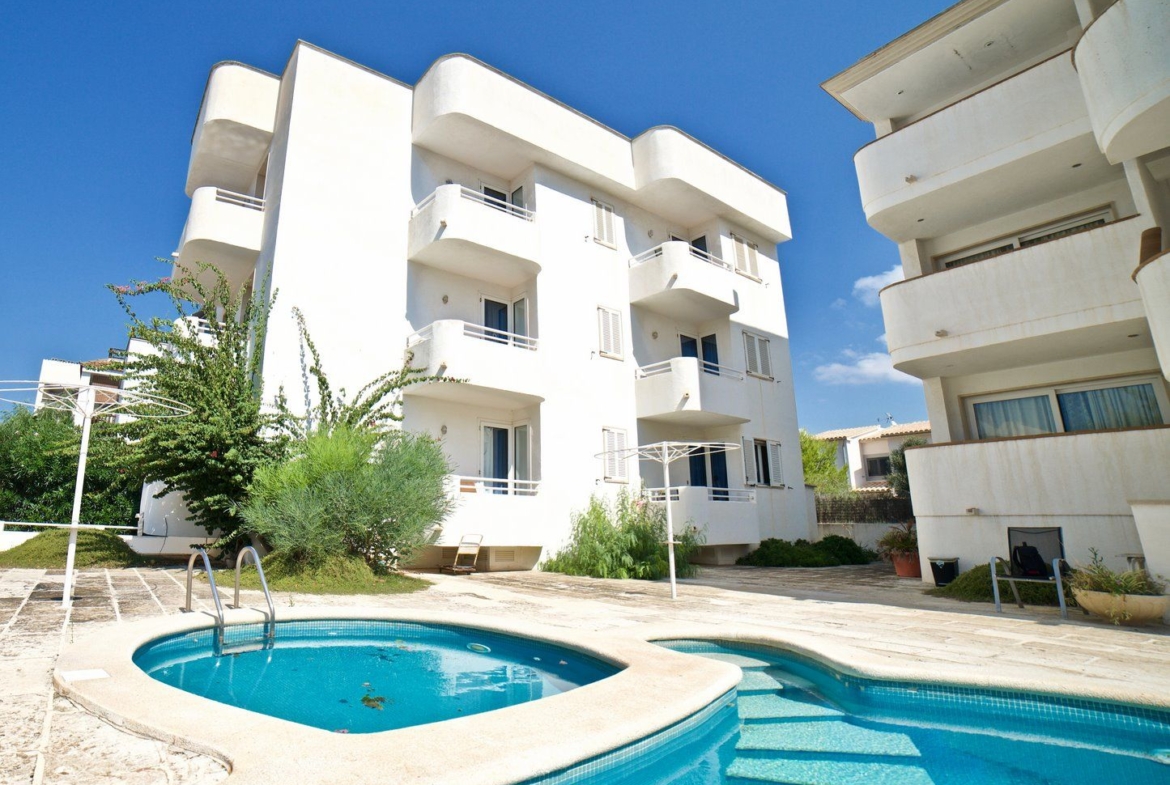 Apartamento en alquiler en Colonia de Sant Jordi con piscina y terraza