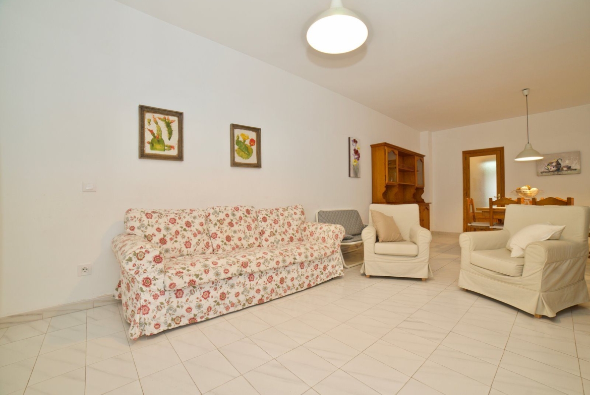 Spacious Ground-Floor Apartment with Terraces Near the Beach, Colonia de Sant Jordi