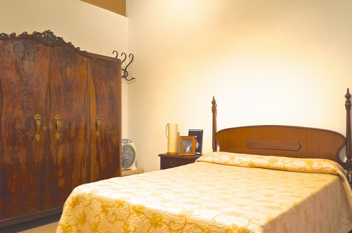 4-Bedroom House with Pool in Ses Salines, Mallorca
