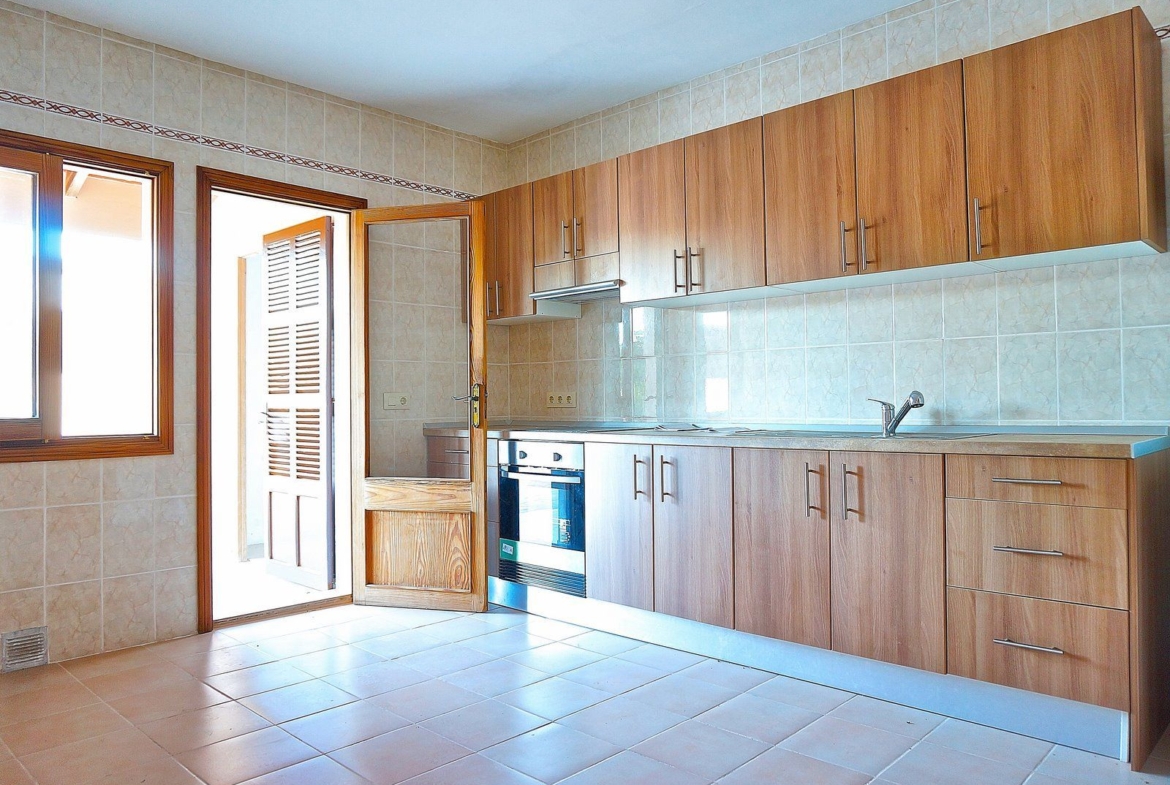 Renovated Village House with Pool for Rent in Ses Salines