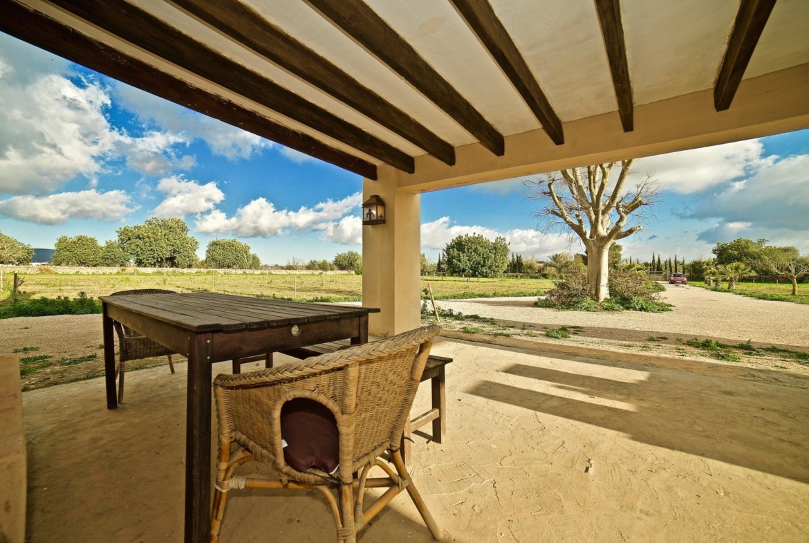 Casa de campo con piscina en alquiler cerca de Llucmajor