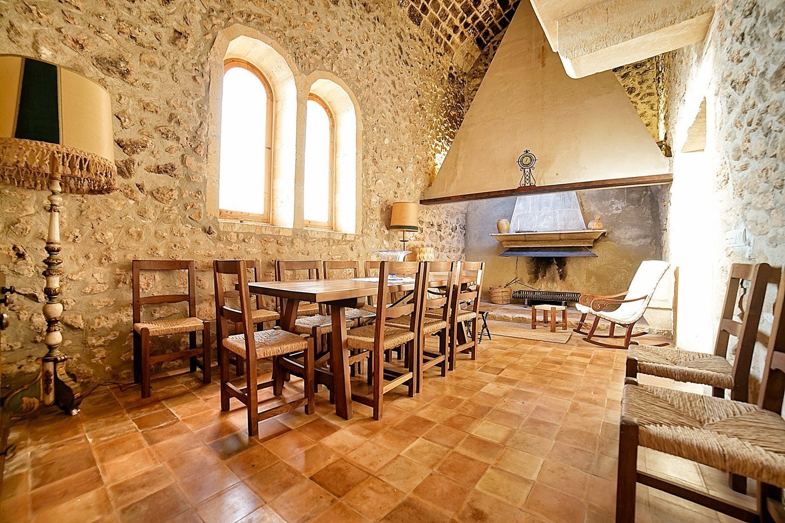 11-Villasyfincasmallorca-25.jpg Restored 17th-Century Windmill for Rent in Algaida, Mallorca