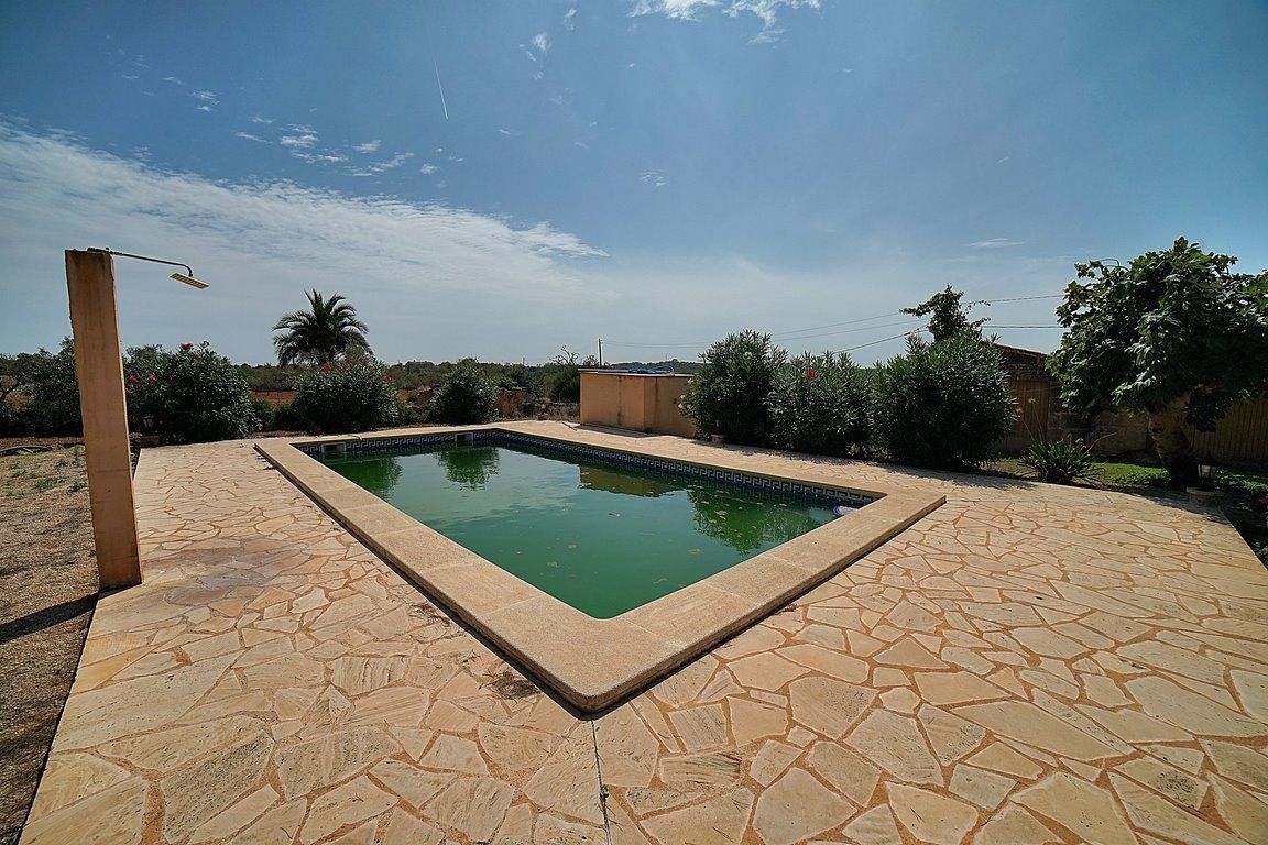 Country House with Pool for Rent Near Santanyí, Mallorca