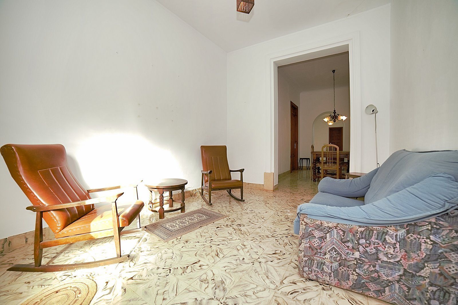 11-Villasyfincasmallorca-7.jpg Casa de pueblo en alquiler en Es Llombards con patio y chimenea