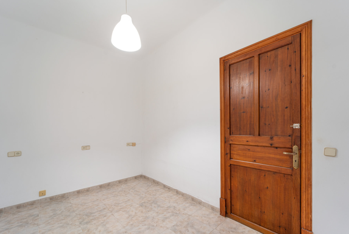 Casa de pueblo en alquiler en Montuïri con terraza y chimenea