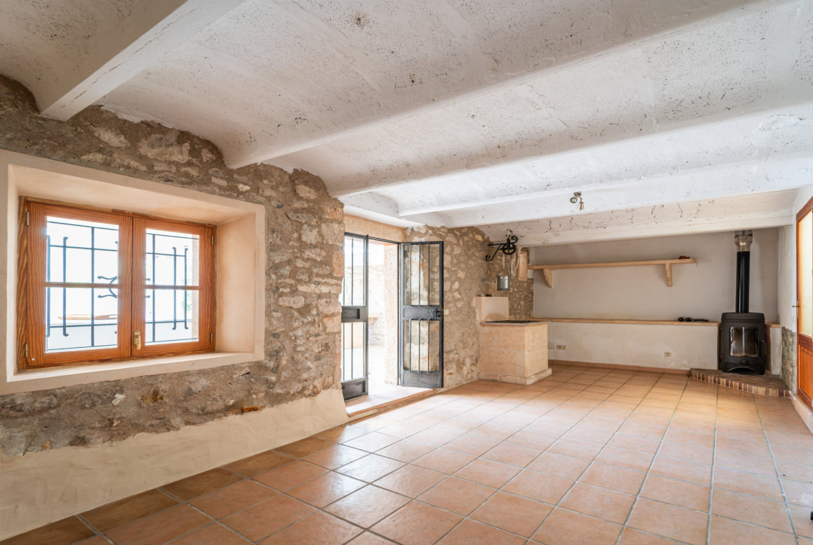 Casa de pueblo en alquiler en Montuïri con terraza y chimenea