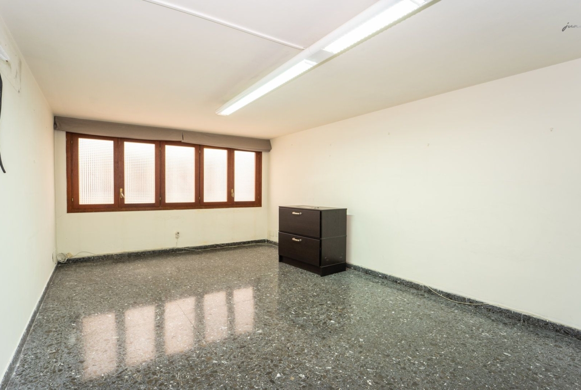 Office with Terrace on Calle San Miguel, Palma de Mallorca