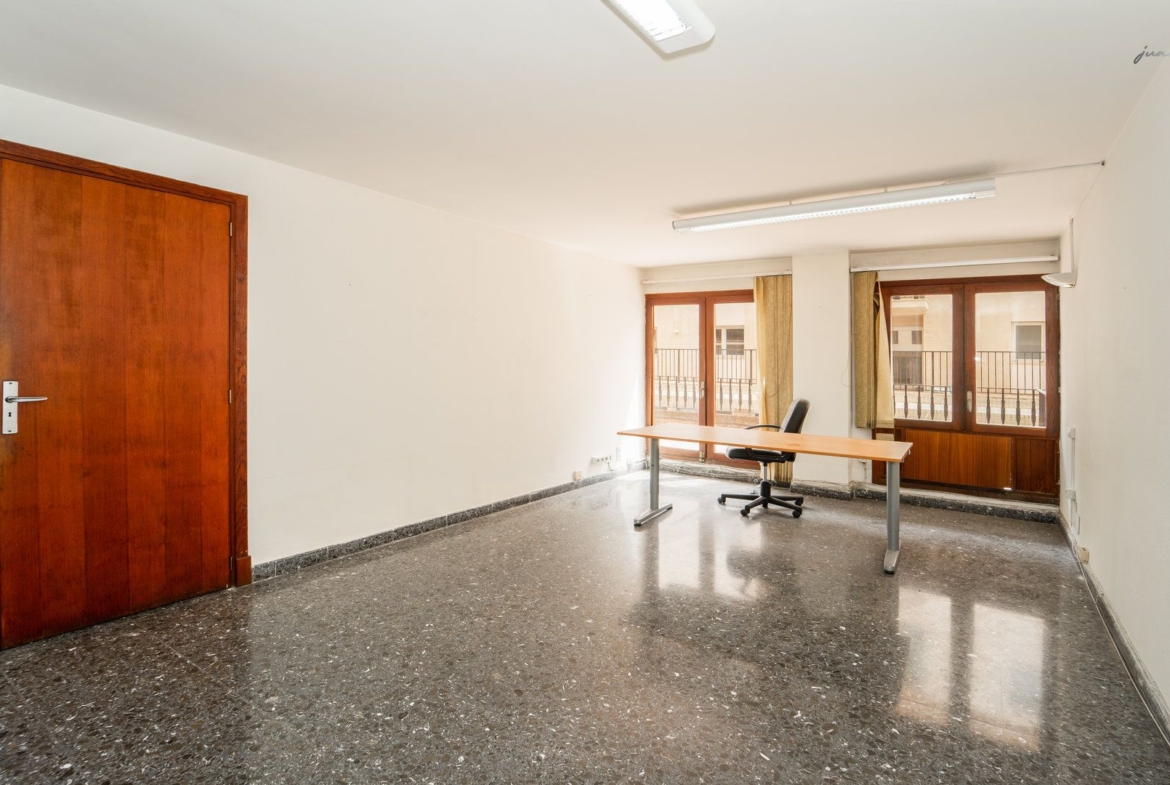 Office with Terrace on Calle San Miguel, Palma de Mallorca