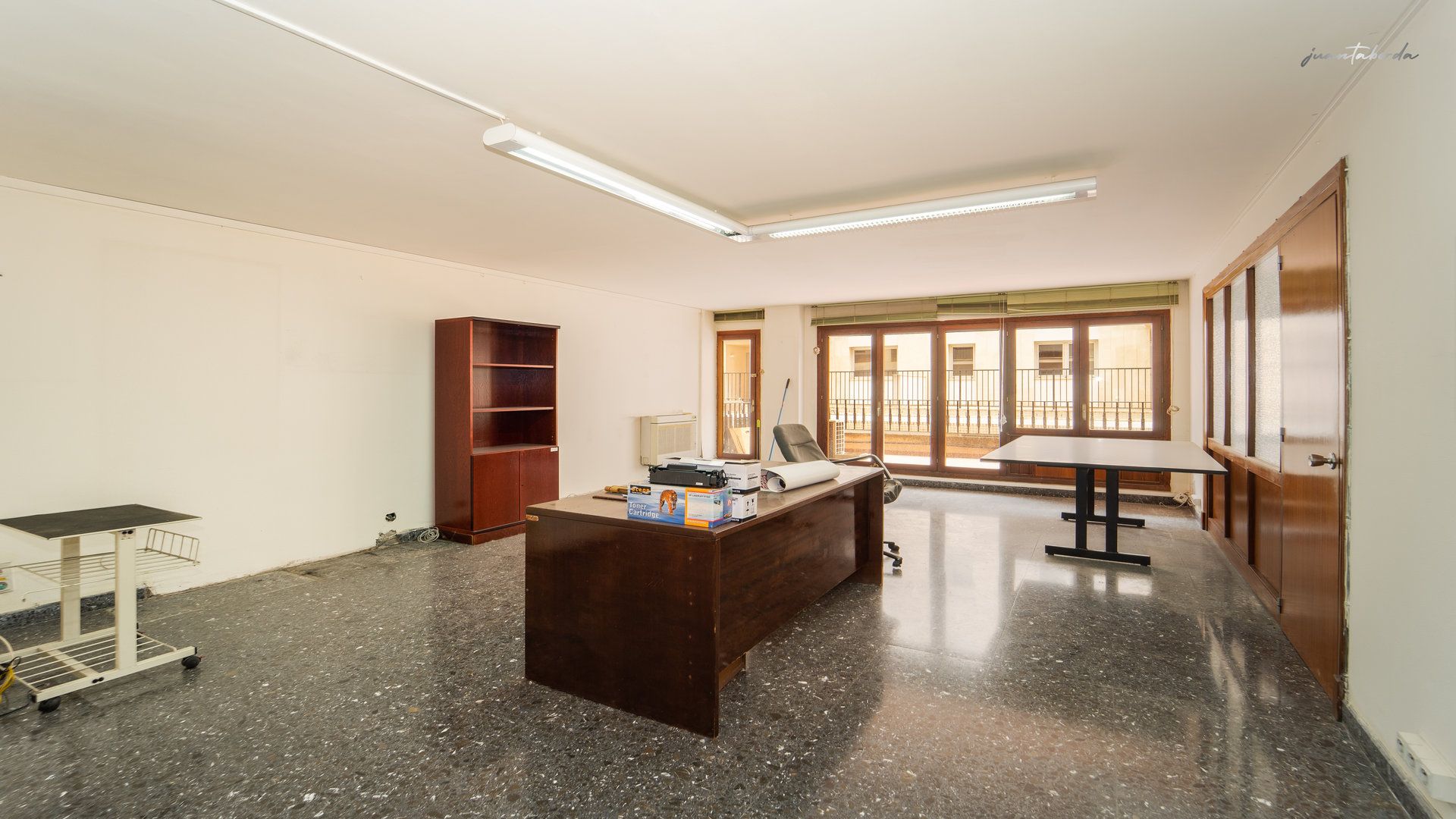 1196-Despacho-piso-en-venta-en-Calle-San-Miguel-de-Palma-con-terraza-20.jpg Office with Terrace on Calle San Miguel, Palma de Mallorca