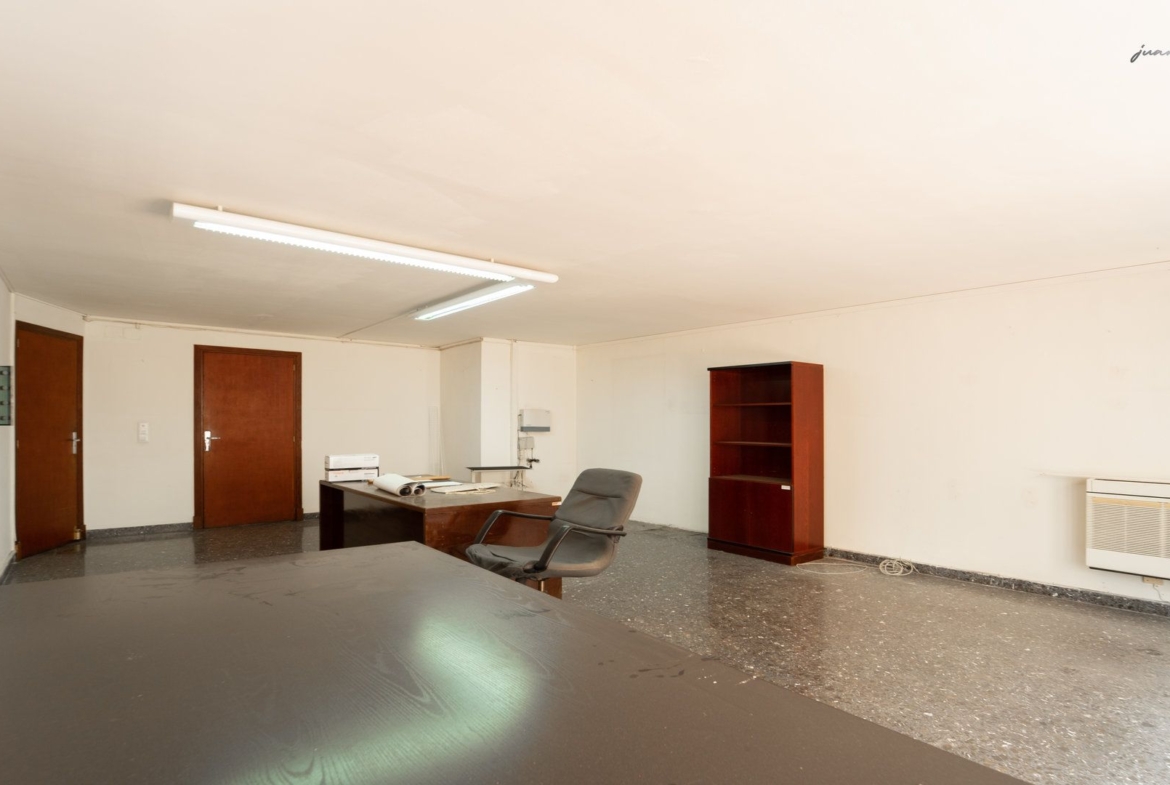 Office with Terrace on Calle San Miguel, Palma de Mallorca