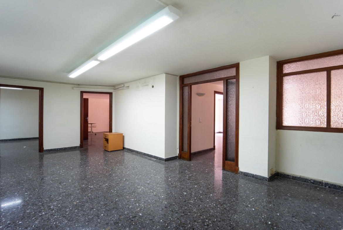 Office with Terrace on Calle San Miguel, Palma de Mallorca