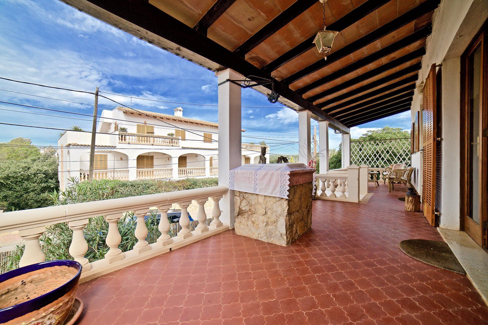 Spacious House With Garden & Terraces in Cala Santanyí, 3 Min to Beach