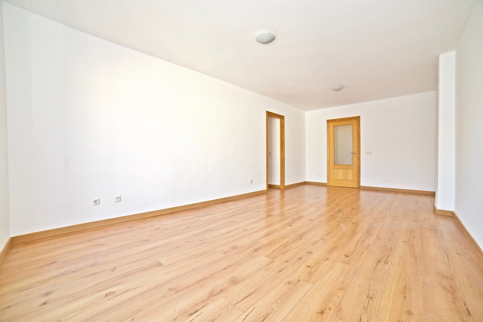 12-1183-Villasyfincasmallorca.jpg Unmöblierte 3-Zimmer-Wohnung zur Miete mit Aufzug im Zentrum von Campos