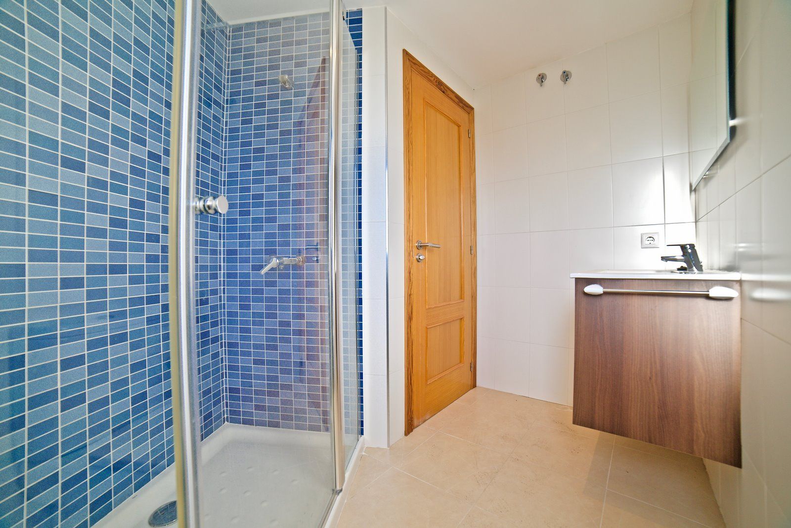 12-1193-Villasyfincasmallorca.jpg Renovated 2-Bed Apartment with Elevator & Balcony in Campos