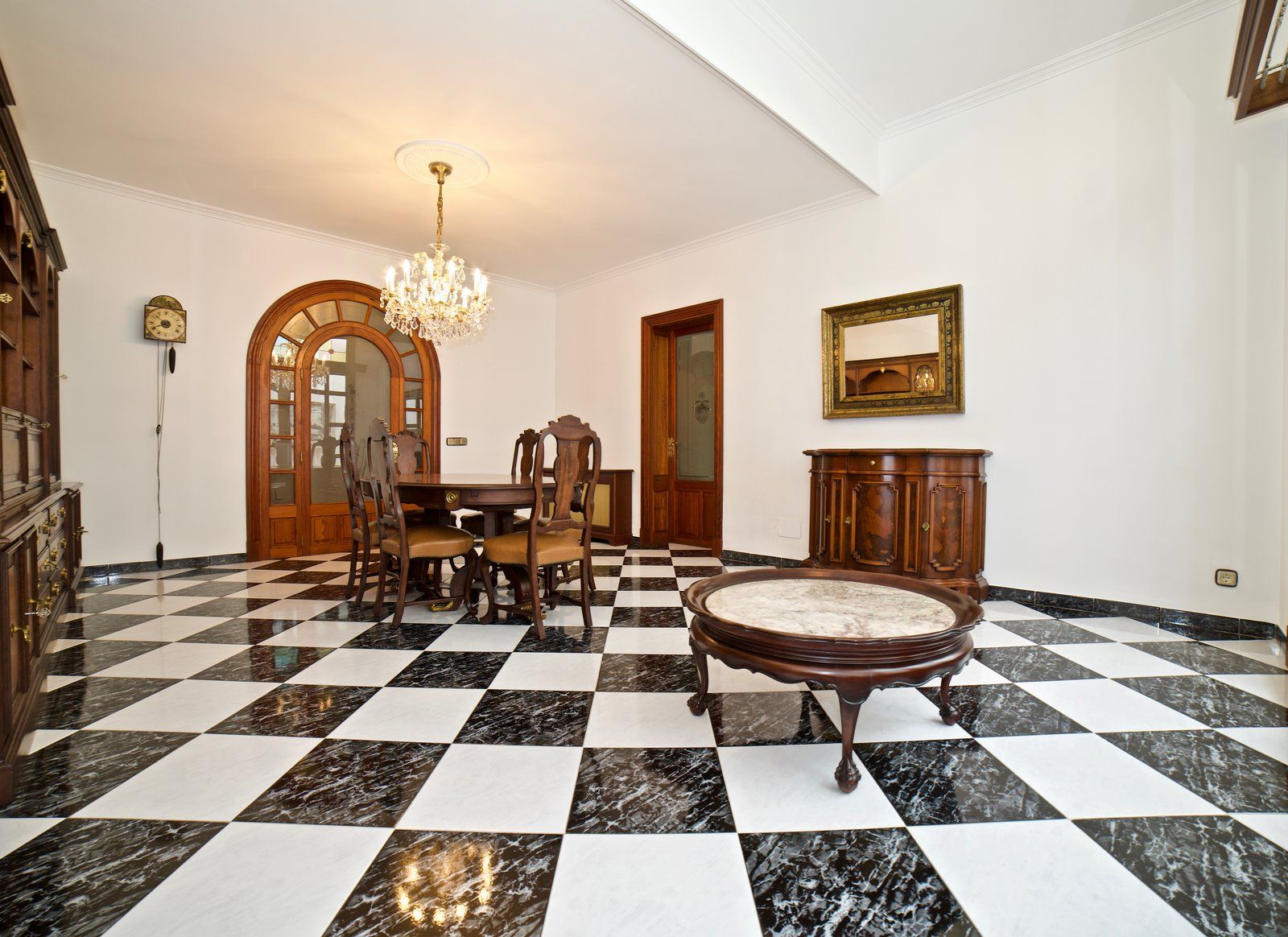 12-2008-Villasyfincasmallorca.jpg Alquiler planta baja señorial en Campos: 182 m² con historia