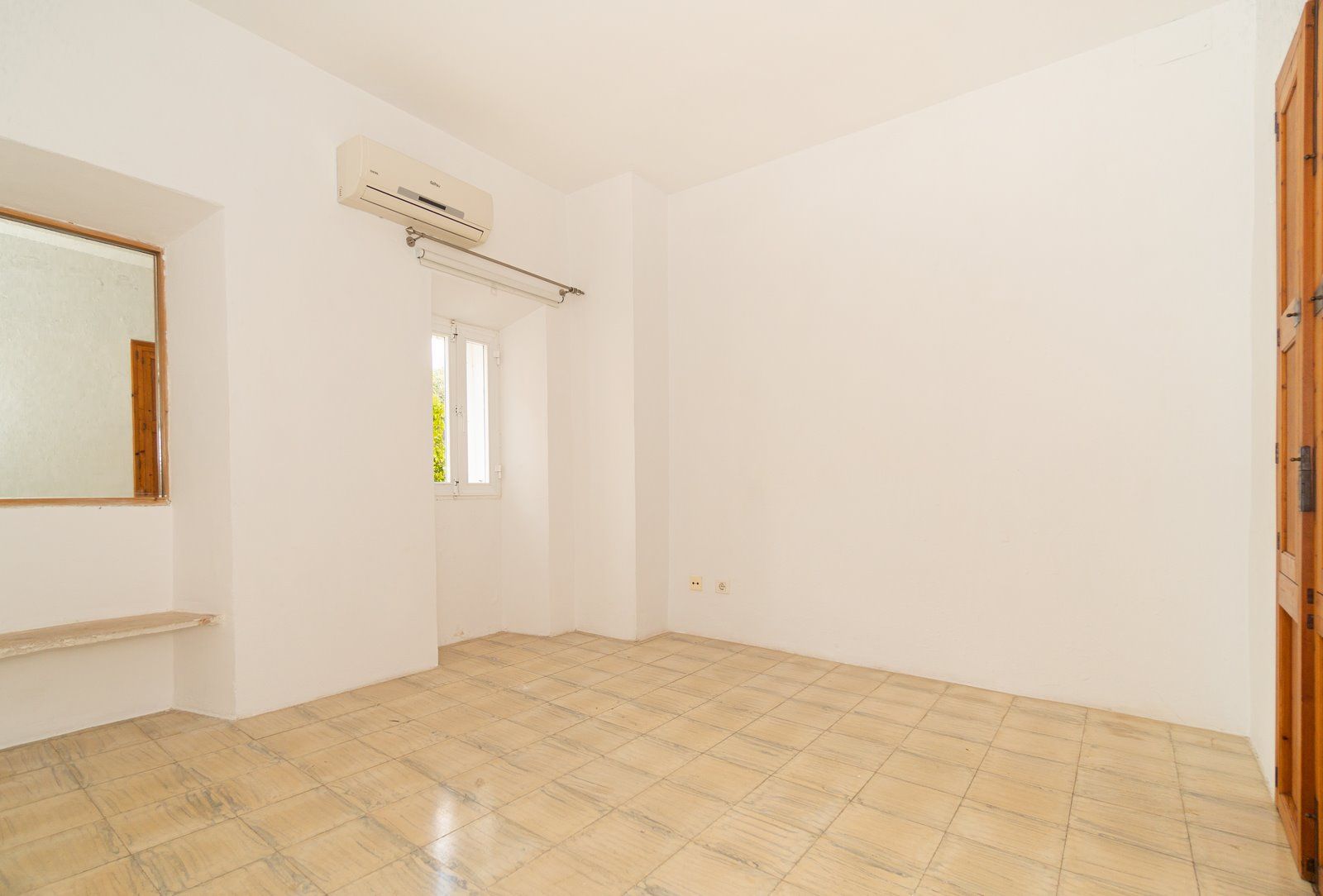 Casa de pueblo en alquiler en Santanyí con terrazas y buhardilla