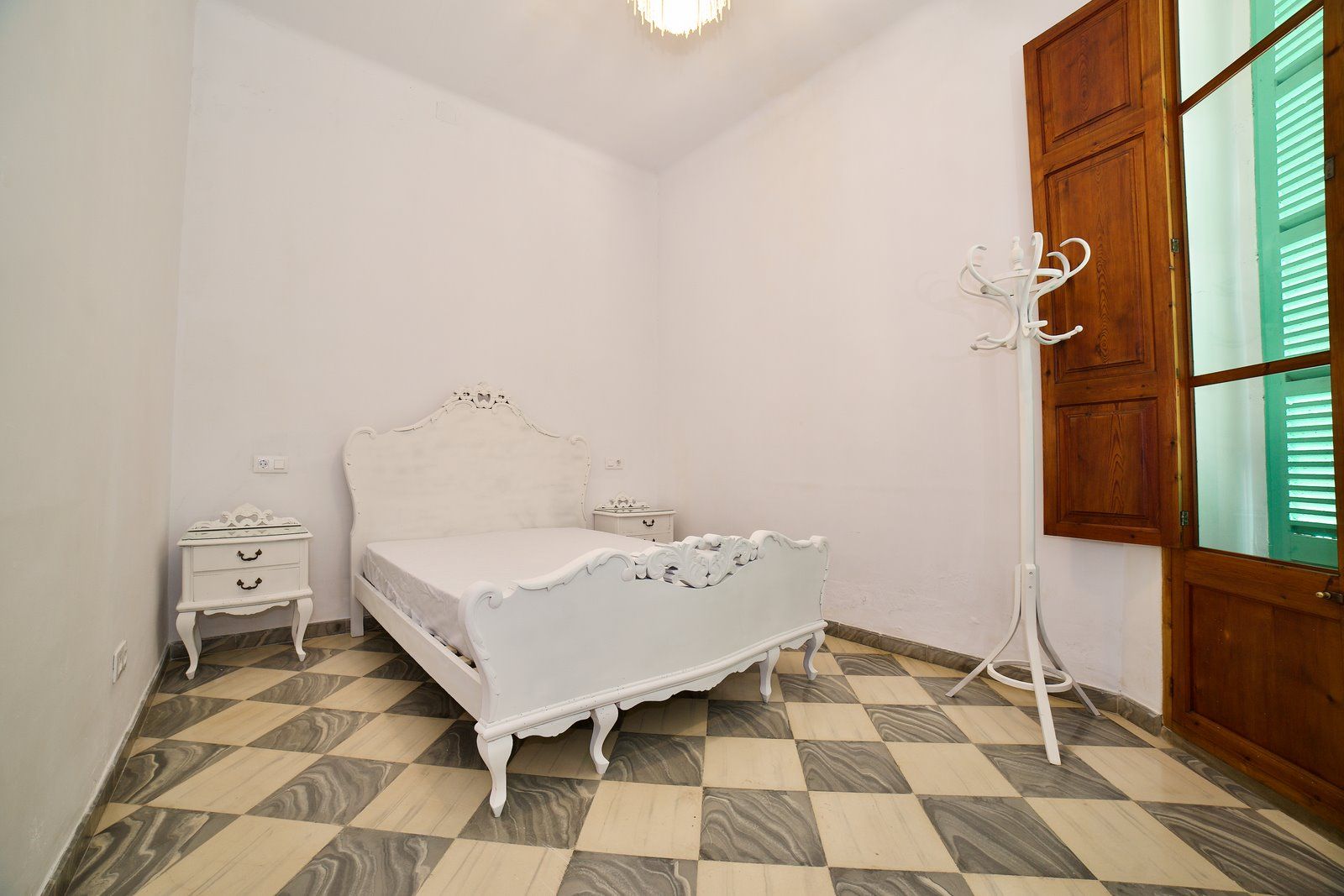Casa de pueblo en alquiler en Montuïri con garaje, patio y terrazas