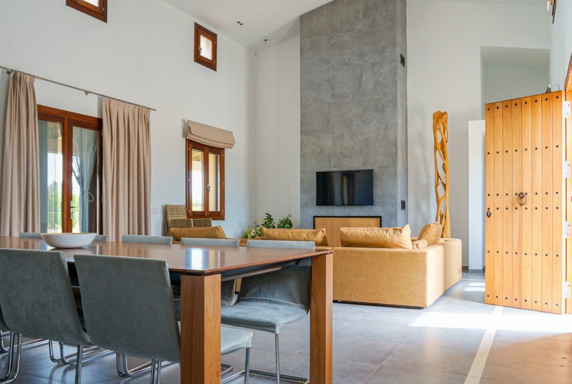 Country Home Near Es Trenc Beach With Pool | Campos