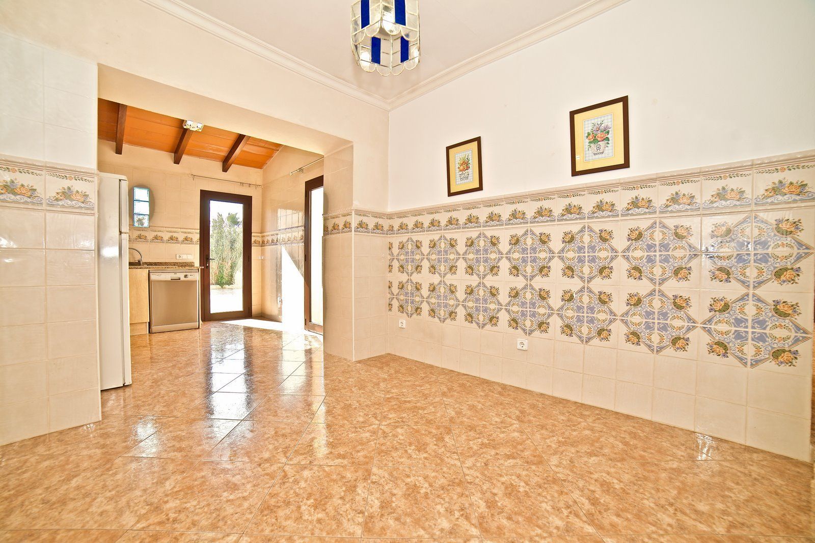 12-Villasyfincasmallorca-13.jpg Casa de pueblo renovada en alquiler en Es Llombards, Santanyí