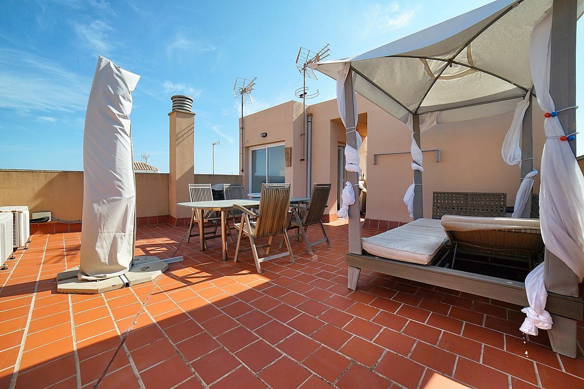 Penthouse mit Meerblick und Terrassen in Colonia de Sant Jordi