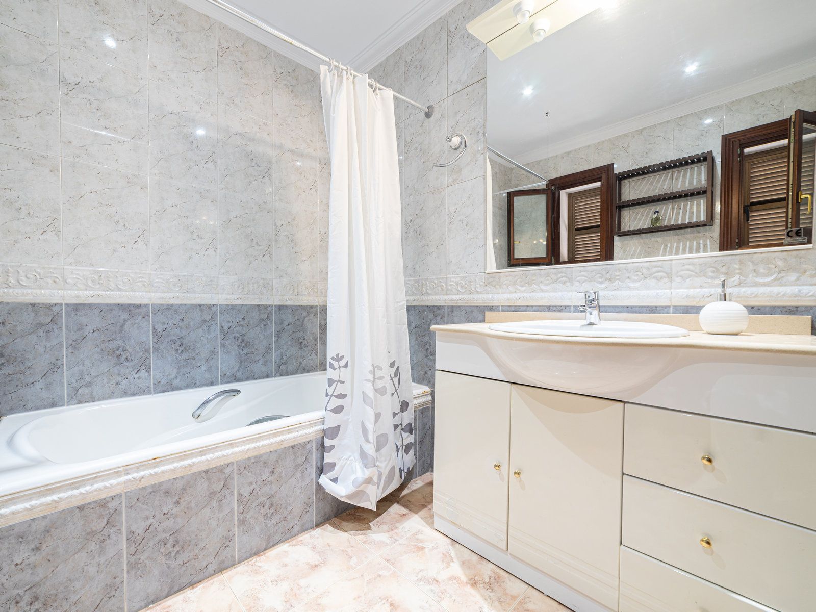 1216-23.jpg Modern Apartment with Pool in C’as Concos, Felanitx