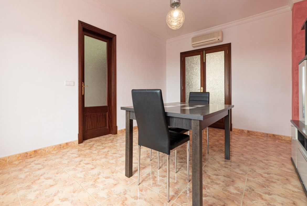 Modern Apartment with Pool in C’as Concos, Felanitx