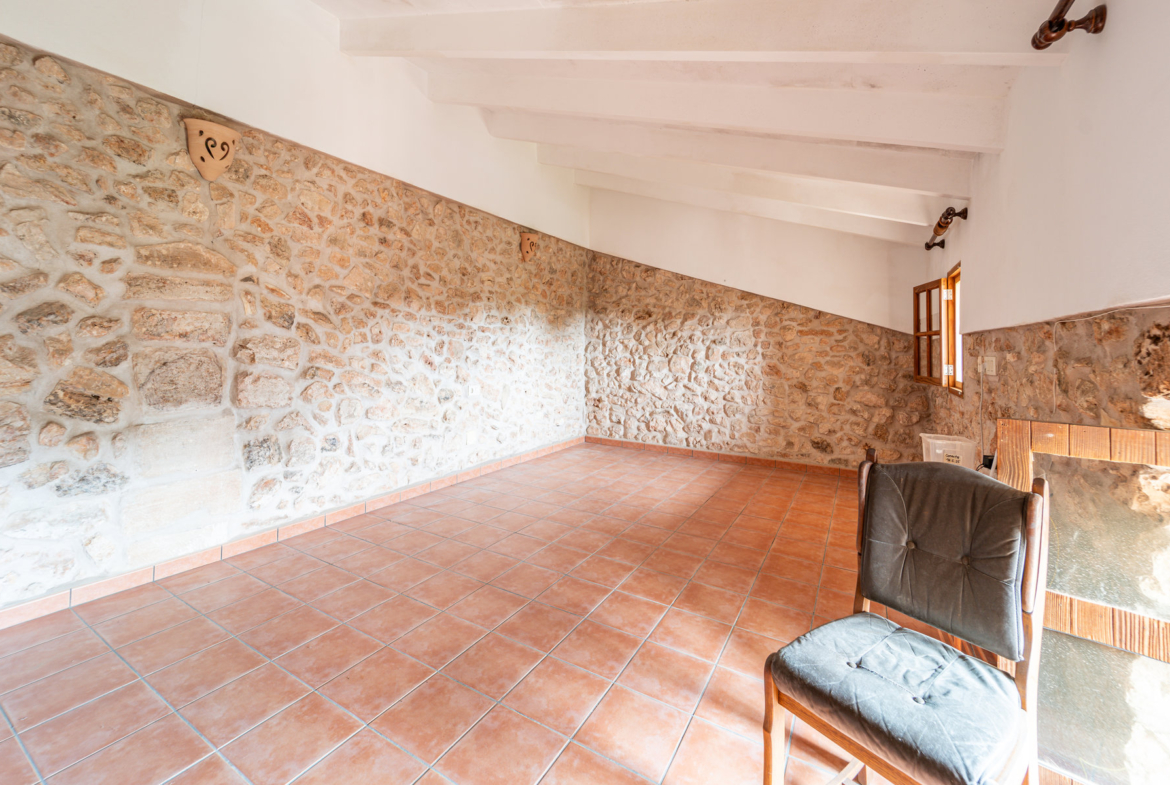 Authentic Mallorcan Village House for Rent in Es Llombards