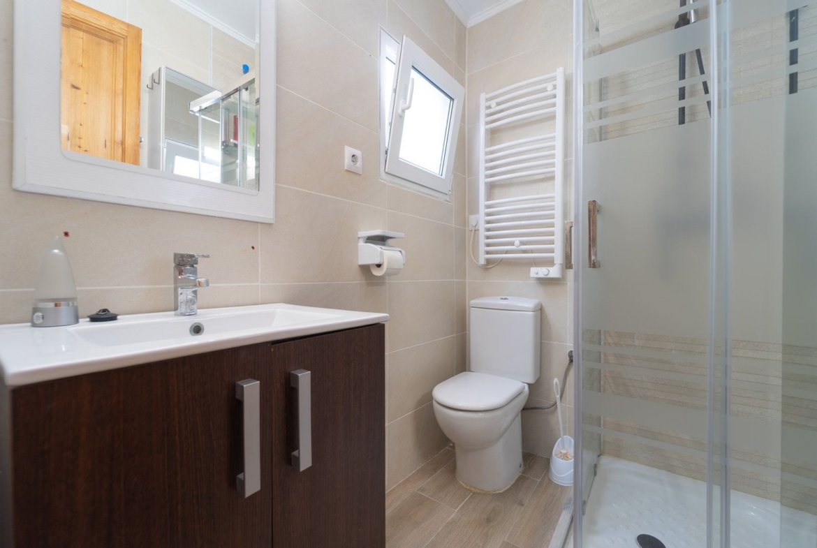 Sea View Penthouse for Rent in Portocolom – 4 Bed & Solarium