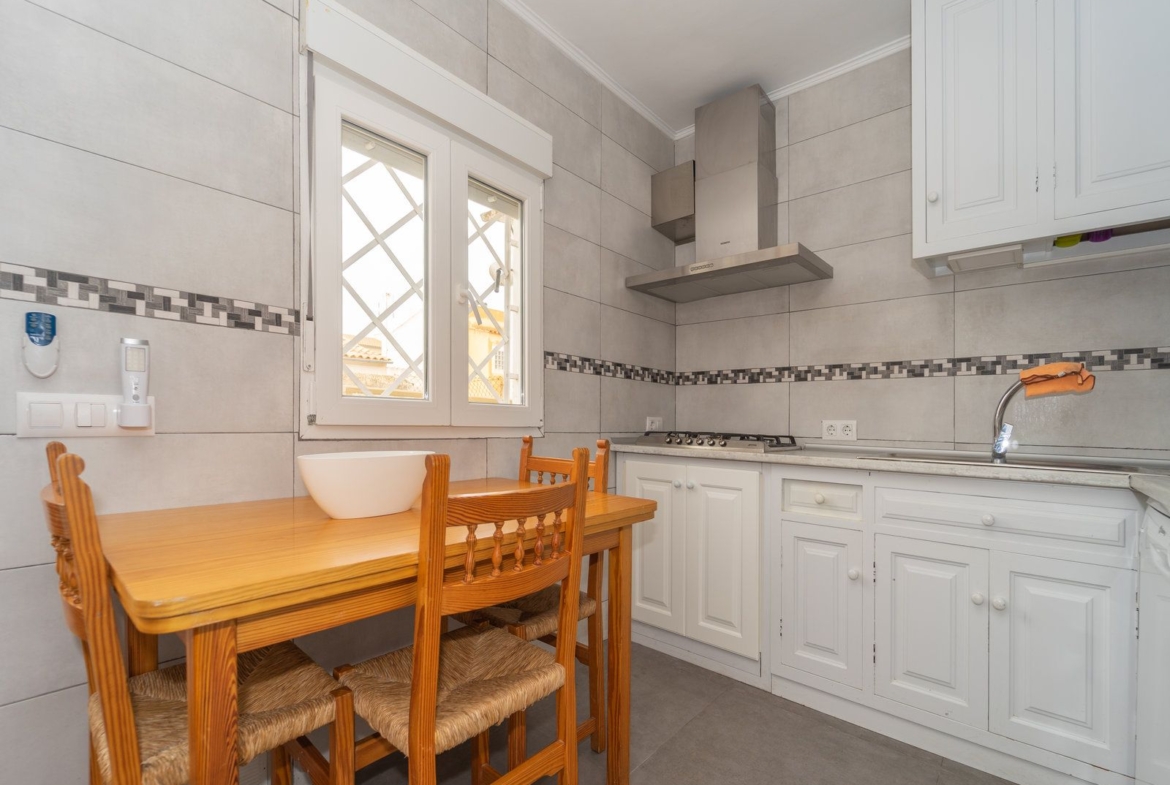 Sea View Penthouse for Rent in Portocolom – 4 Bed & Solarium