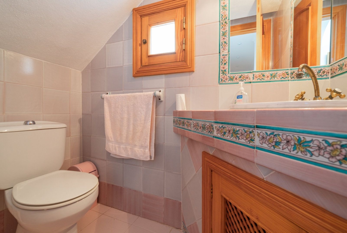 Villa con piscina en Sa Rápita, Campos — chalet esquinero