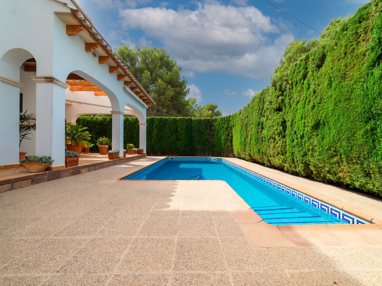 1220-9.jpg Villa con piscina en Sa Rápita, Campos — chalet esquinero