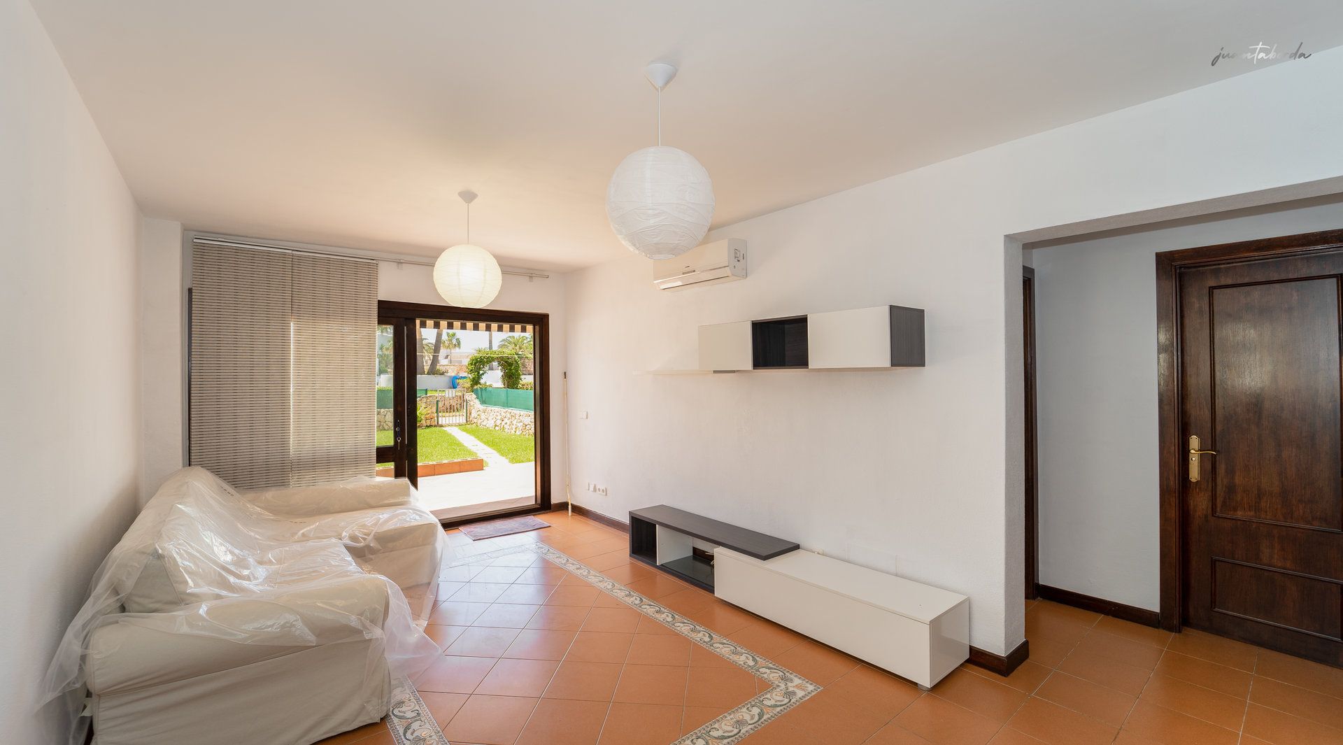 1223-Planta-baja-en-venta-en-Cala-Egos_-2.jpg Alquiler de planta baja en Cala Egos: jardín privado y piscina