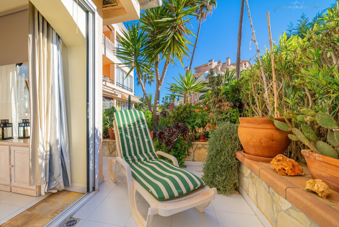 Planta baja con piscina en venta en Sa Coma