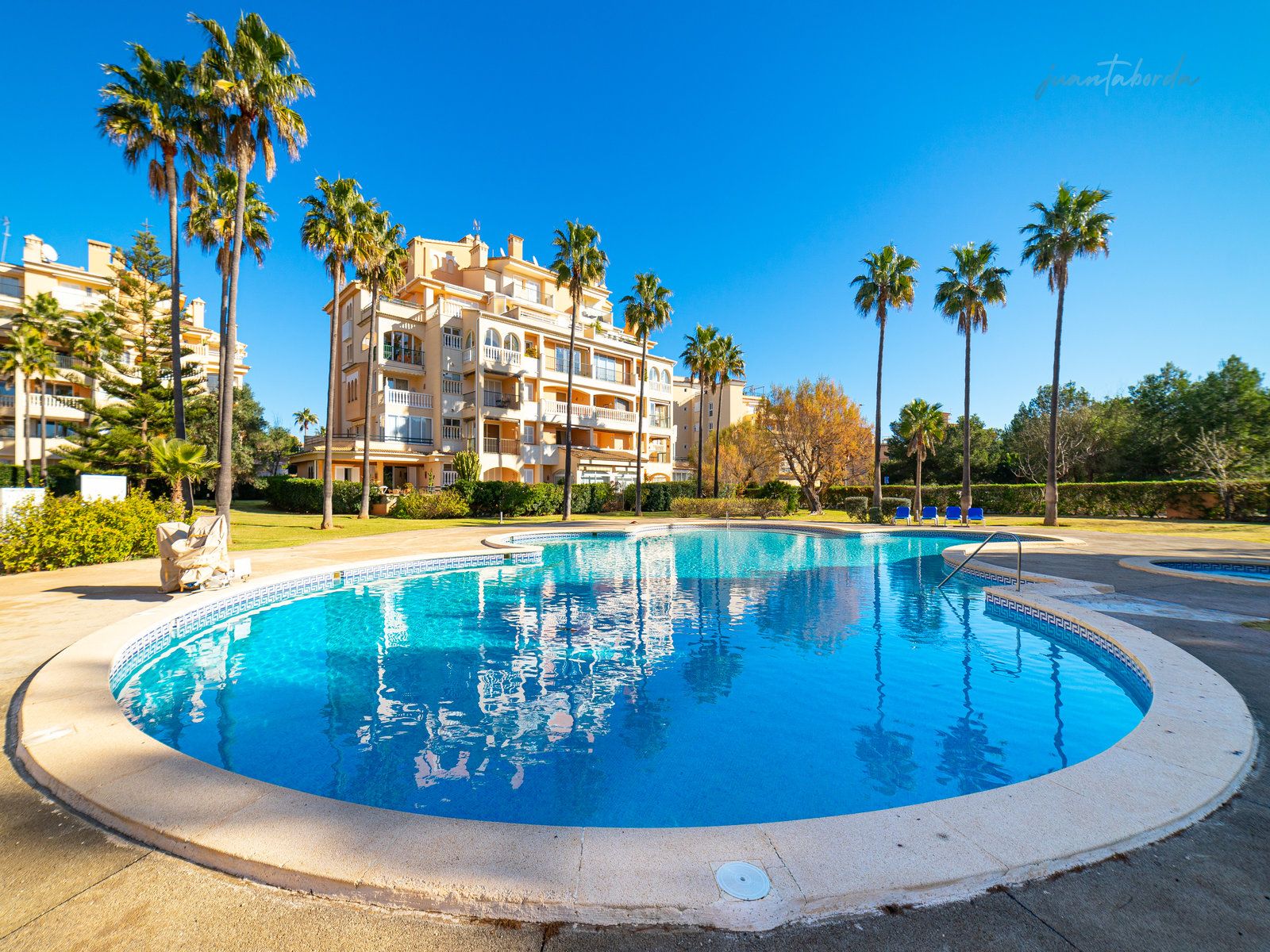 Planta baja con piscina en venta en Sa Coma