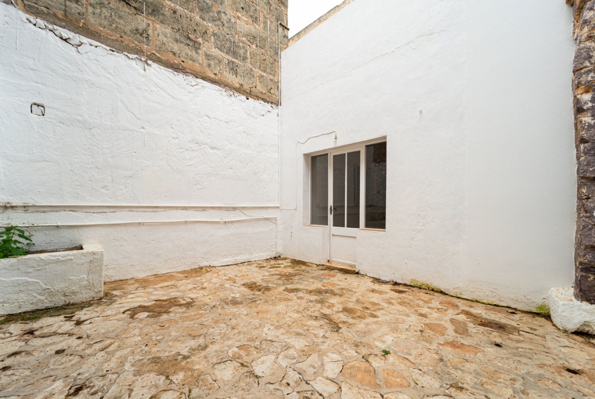 Historisches Stadthaus zum Verkauf in Ses Salines, 314 m²