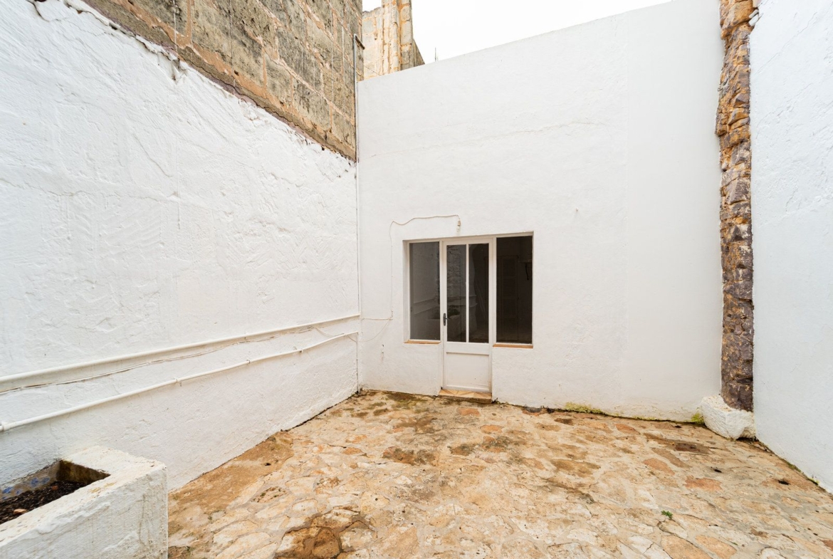 Historisches Stadthaus zum Verkauf in Ses Salines, 314 m²