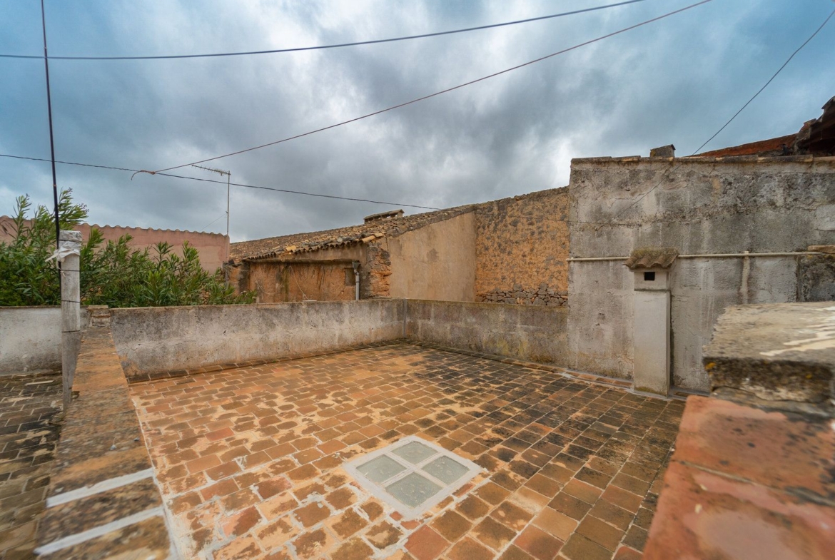 Historisches Stadthaus zum Verkauf in Ses Salines, 314 m²