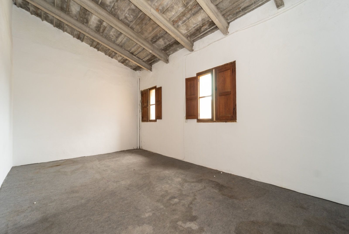 Historisches Stadthaus zum Verkauf in Ses Salines, 314 m²